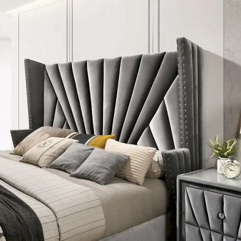 Traditional Fabric Upholstered Panel Bed