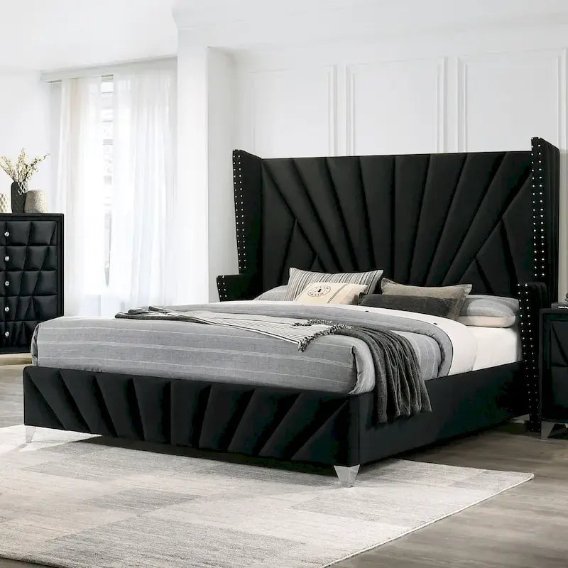 Traditional Fabric Upholstered Panel Bed